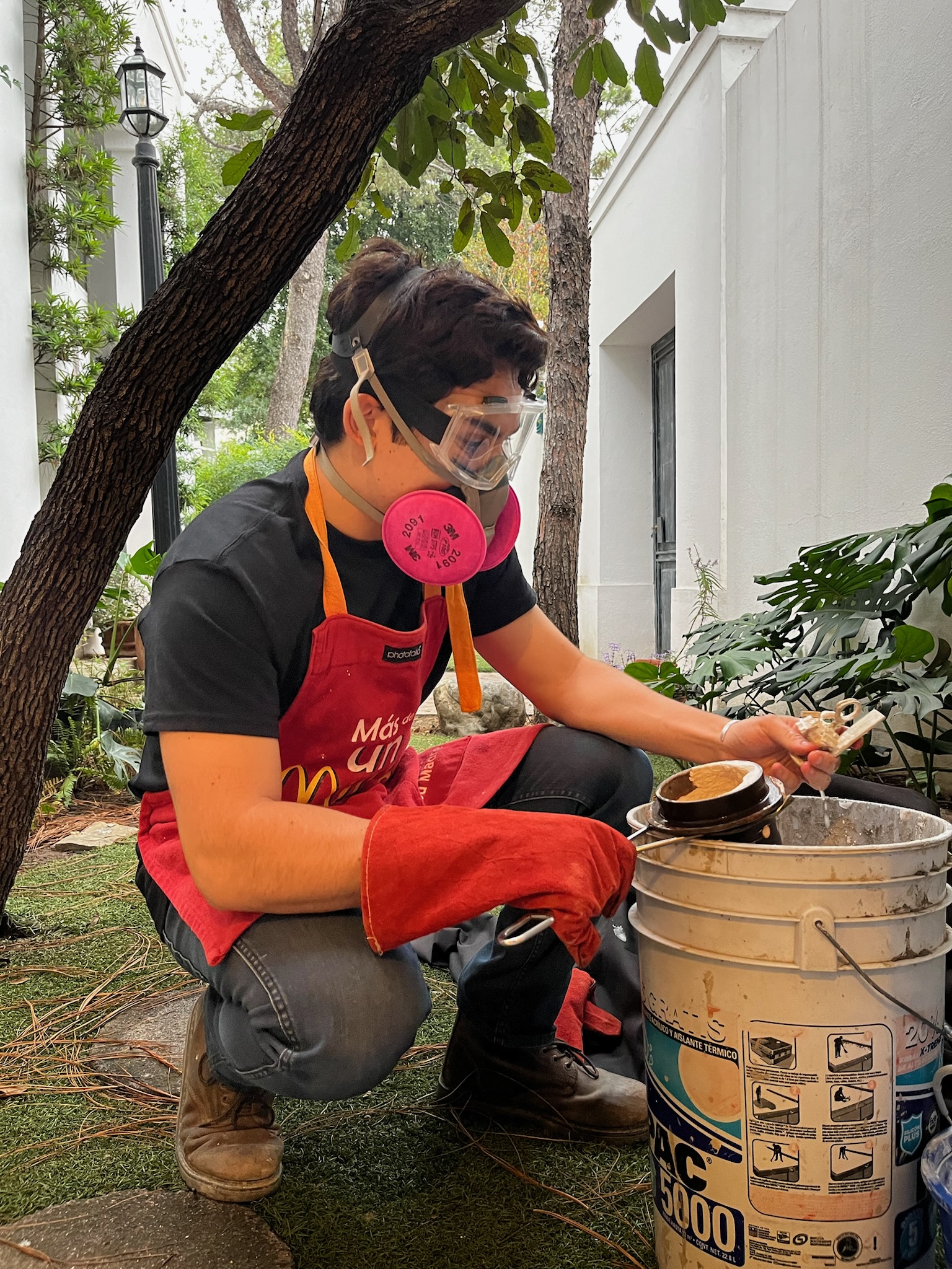 Preparing flasks for casting